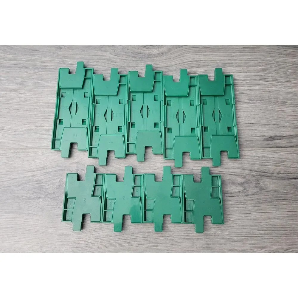 VTG 2004 Fisher Price GeoTrax Set of 22 Train Track Pieces Green Discontinued